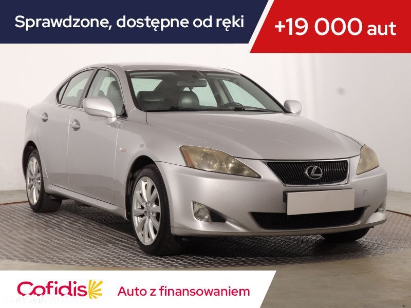 Lexus IS - 2