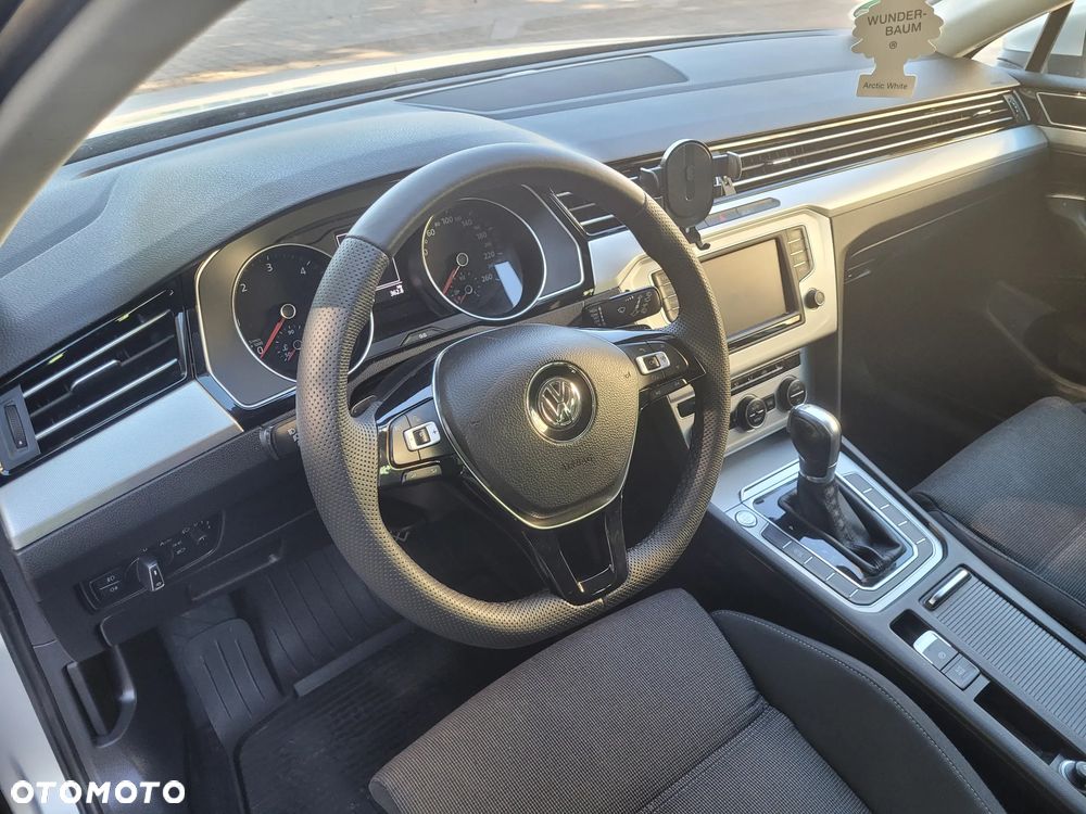 Volkswagen Passat 2.0 TDI BMT Comfortline DSG - 18