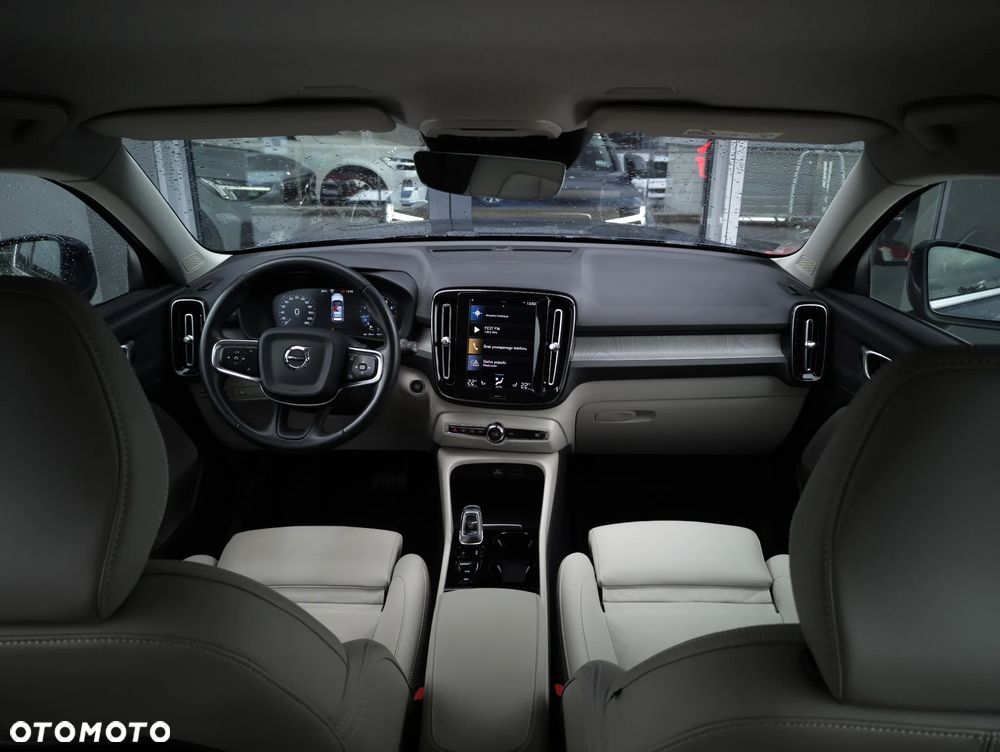 Volvo XC 40 T3 Inscription - 11