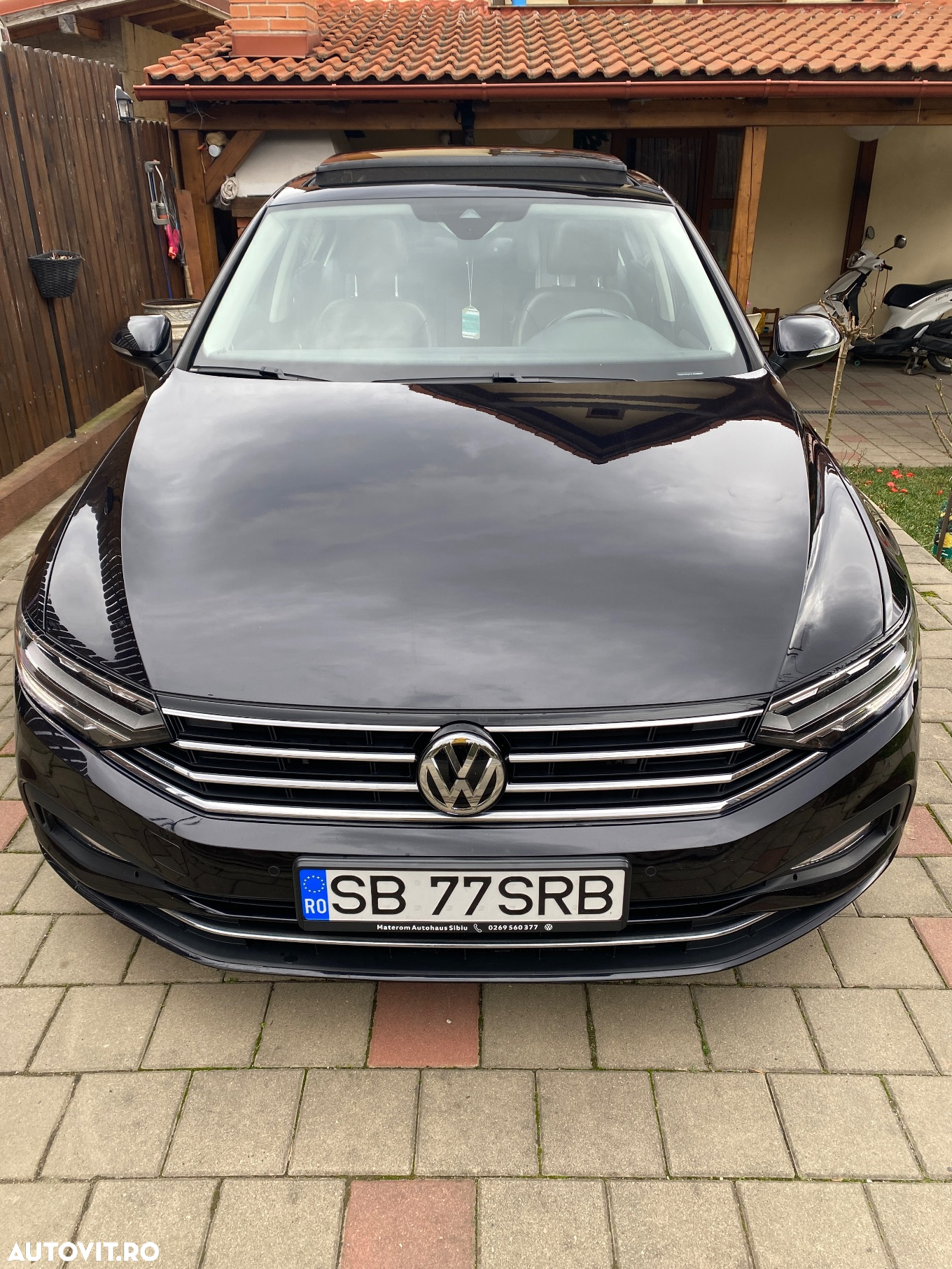 Volkswagen Passat 2.0 TDI DSG Comfortline - 12
