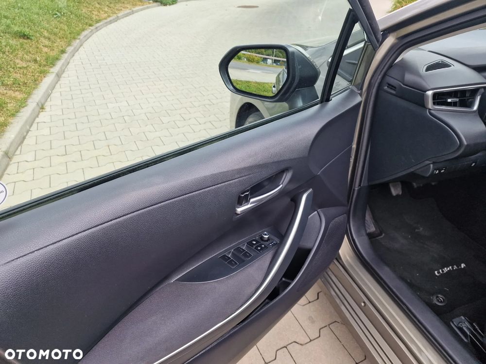 Toyota Corolla 1.5 Comfort - 17