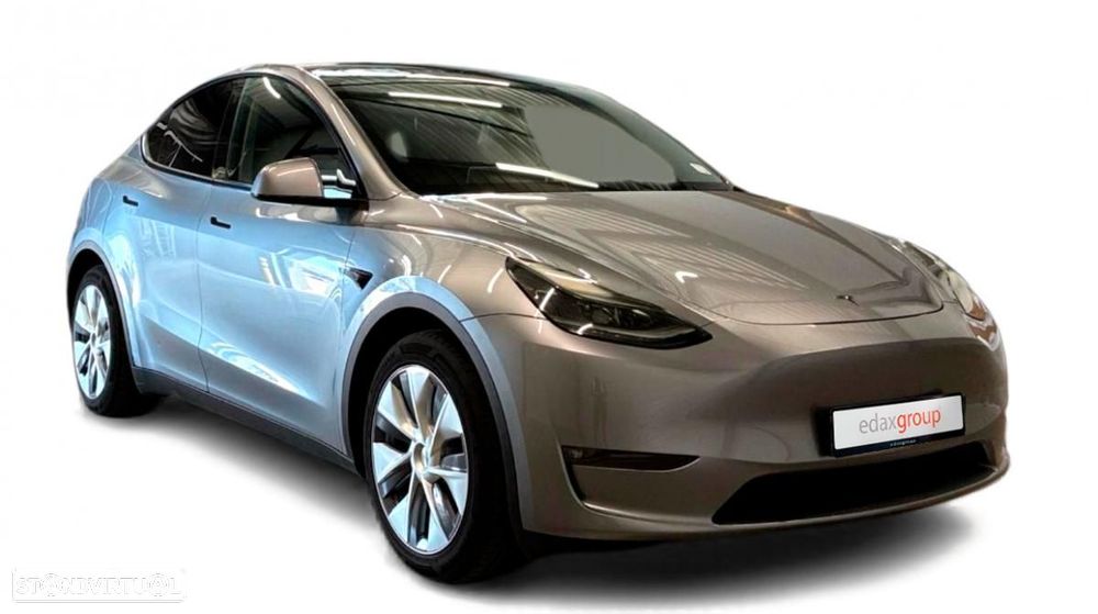 Tesla Model Y Long Range Dual Motor AWD - 1