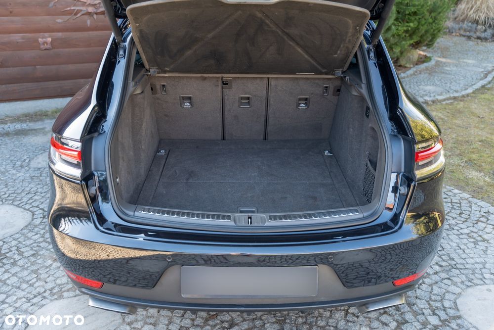 Porsche Macan Standard - 19