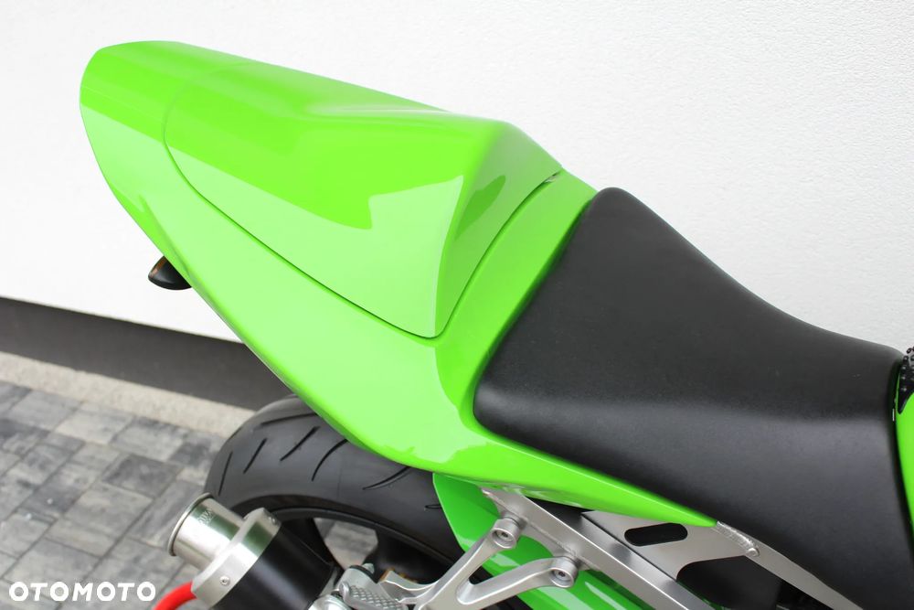 Kawasaki ZXR - 18