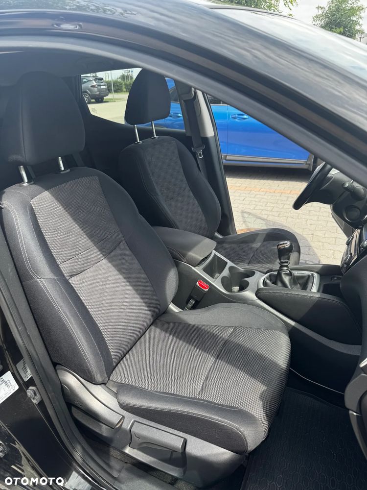 Nissan Qashqai 1.2 DIG-T Tekna - 12