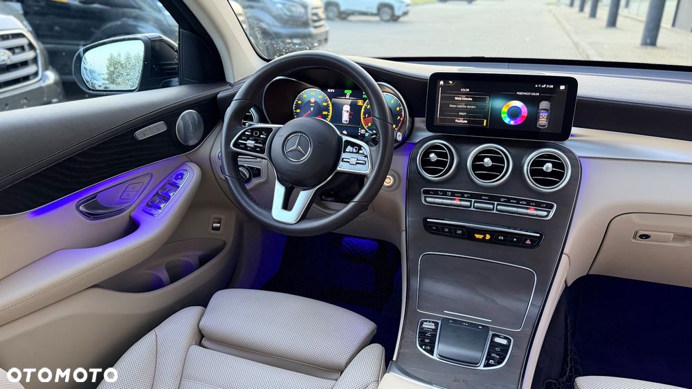 Mercedes-Benz GLC - 20