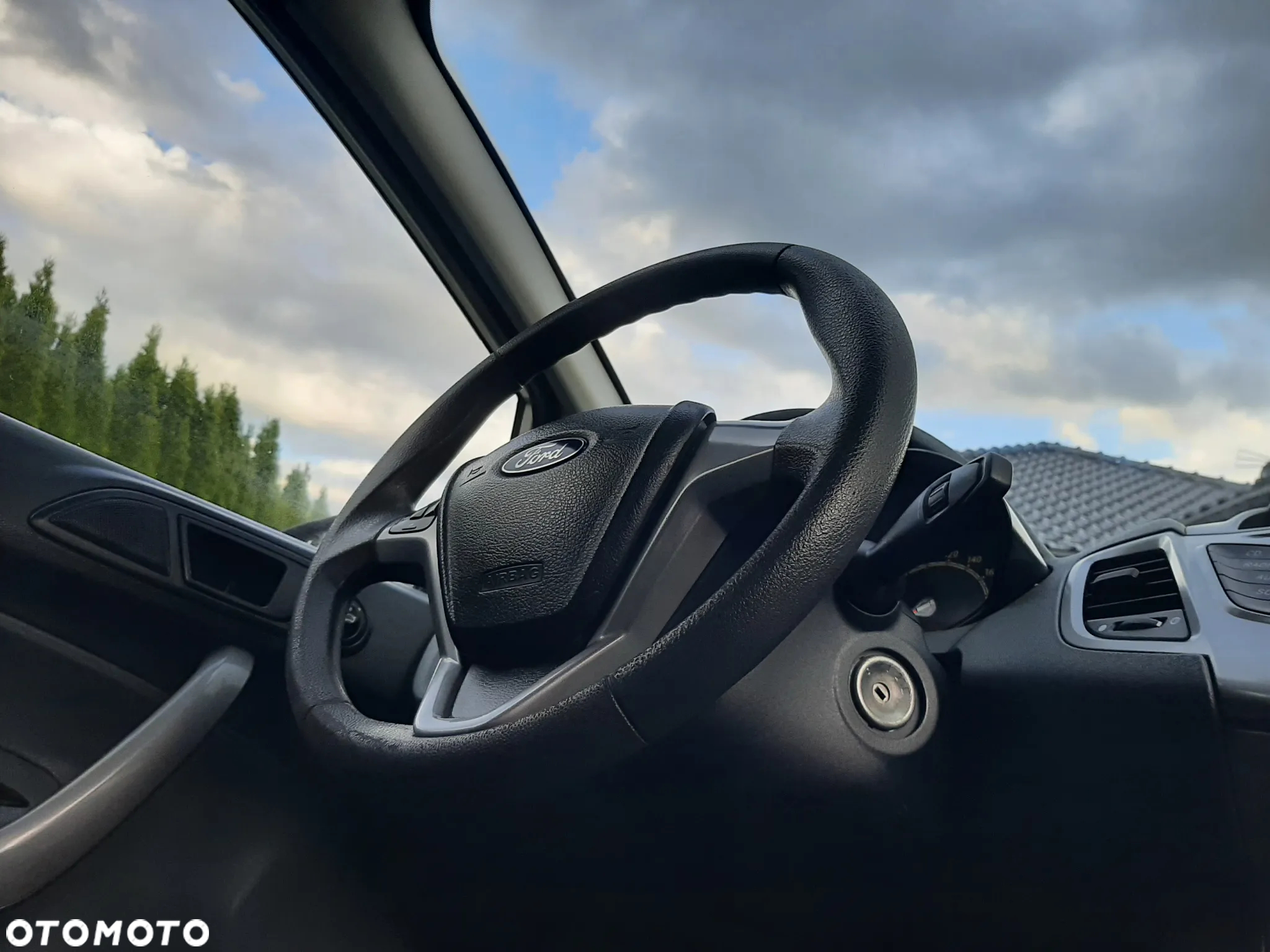 Ford Fiesta 1.25 Ambiente - 13