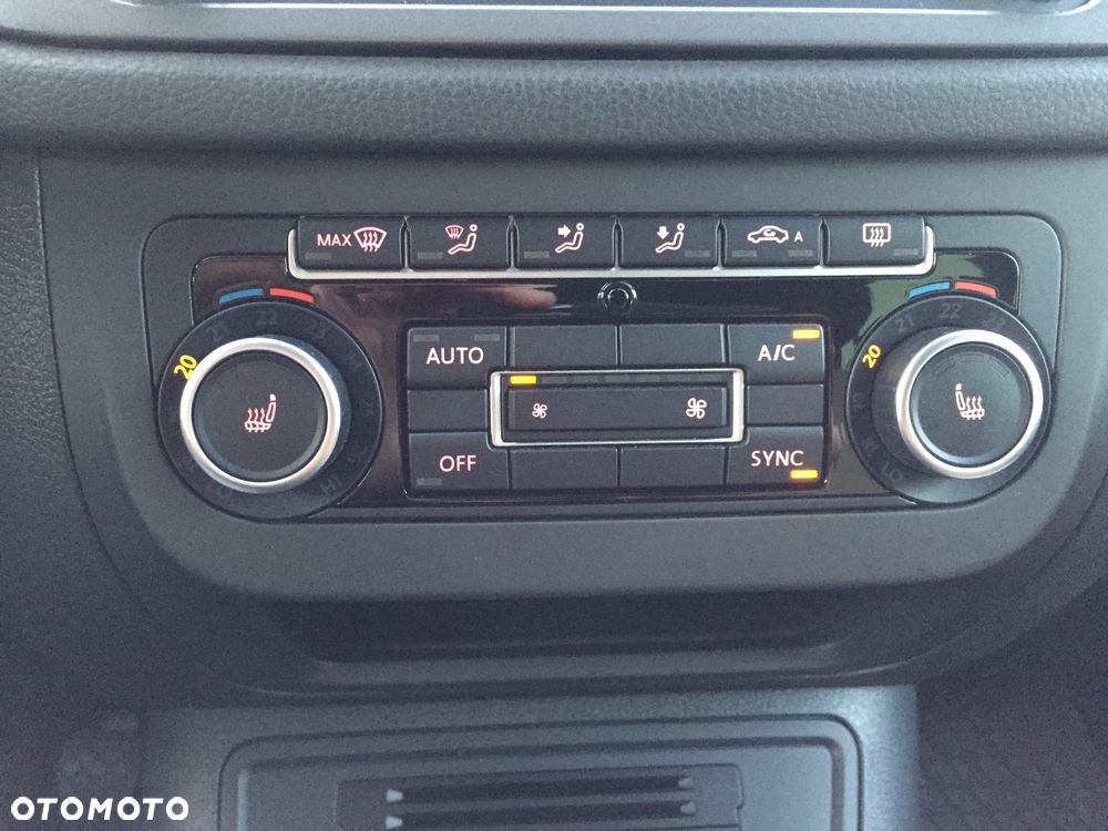 Volkswagen Tiguan - 10