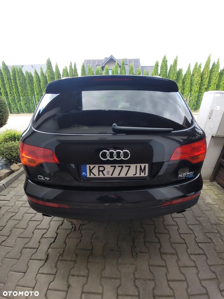 Audi Q7 3.0 TDI Quattro Tiptr - 4
