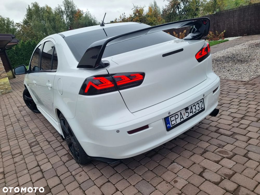 Mitsubishi Lancer - 23