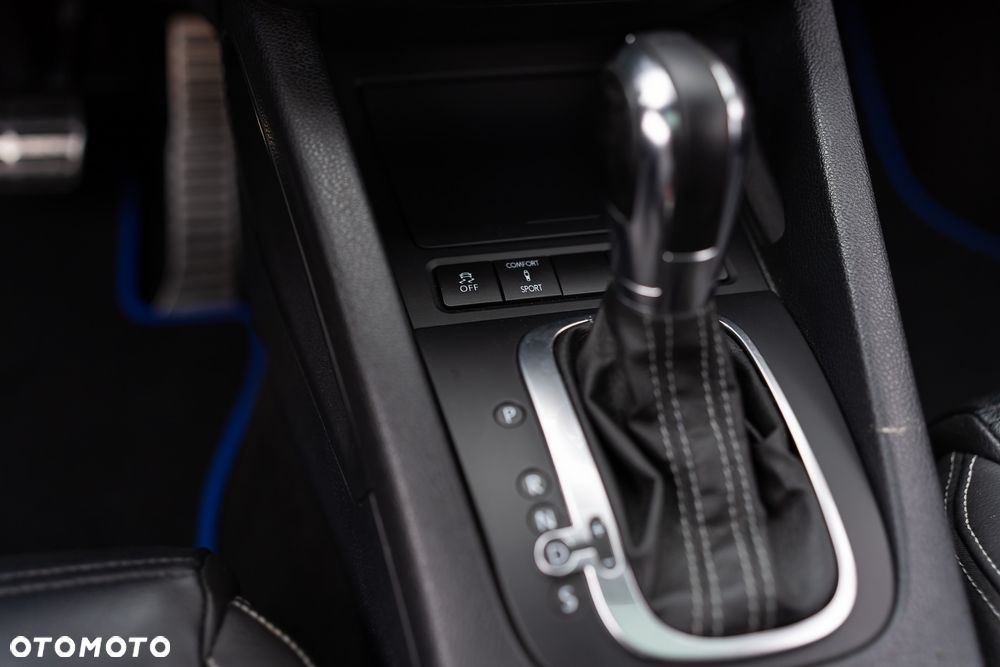 Volkswagen Scirocco DSG R - 23