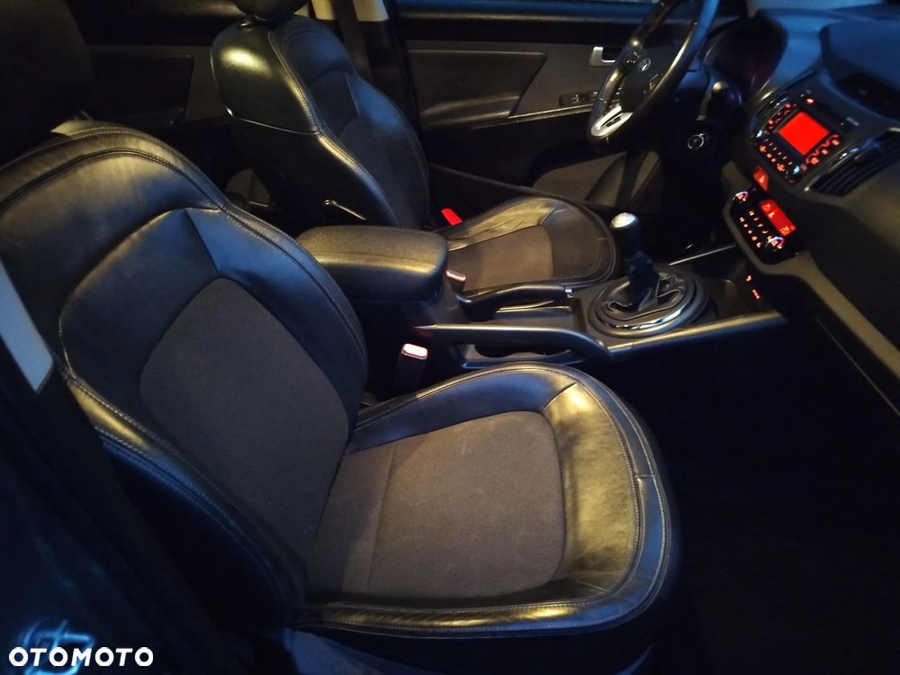 Kia Sportage 2.0 S 2WD - 31