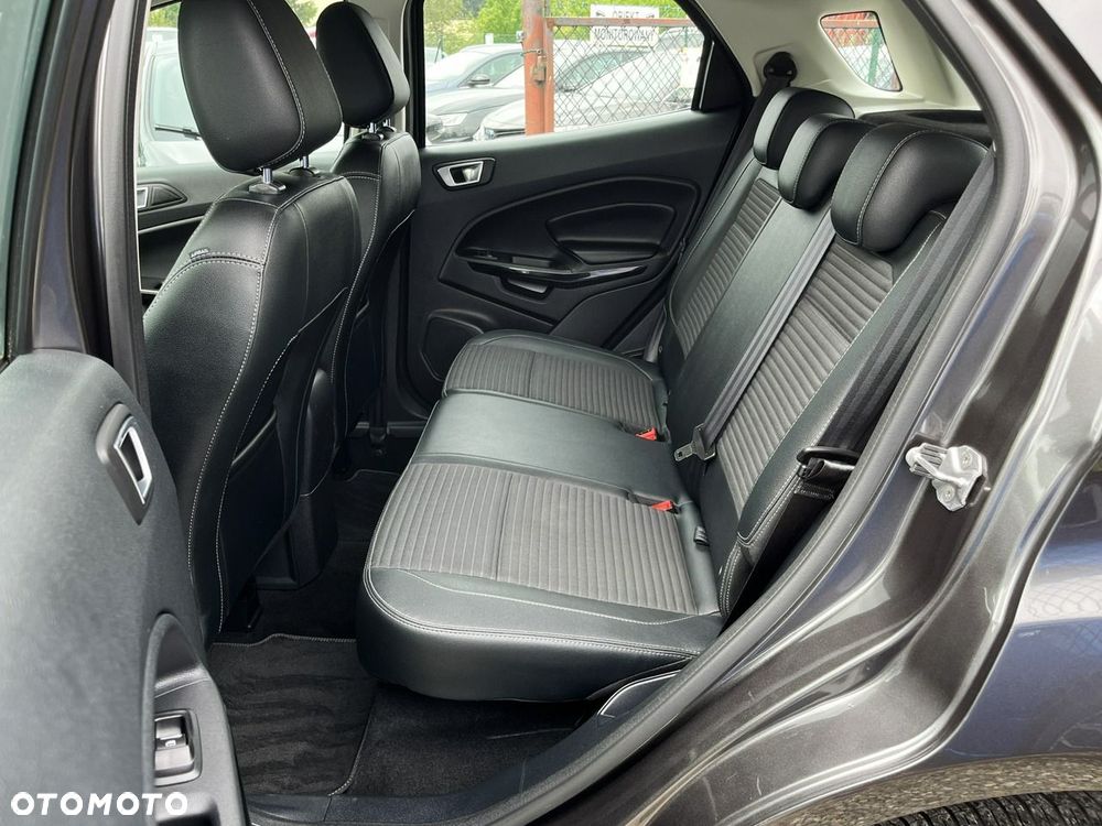Ford EcoSport - 35