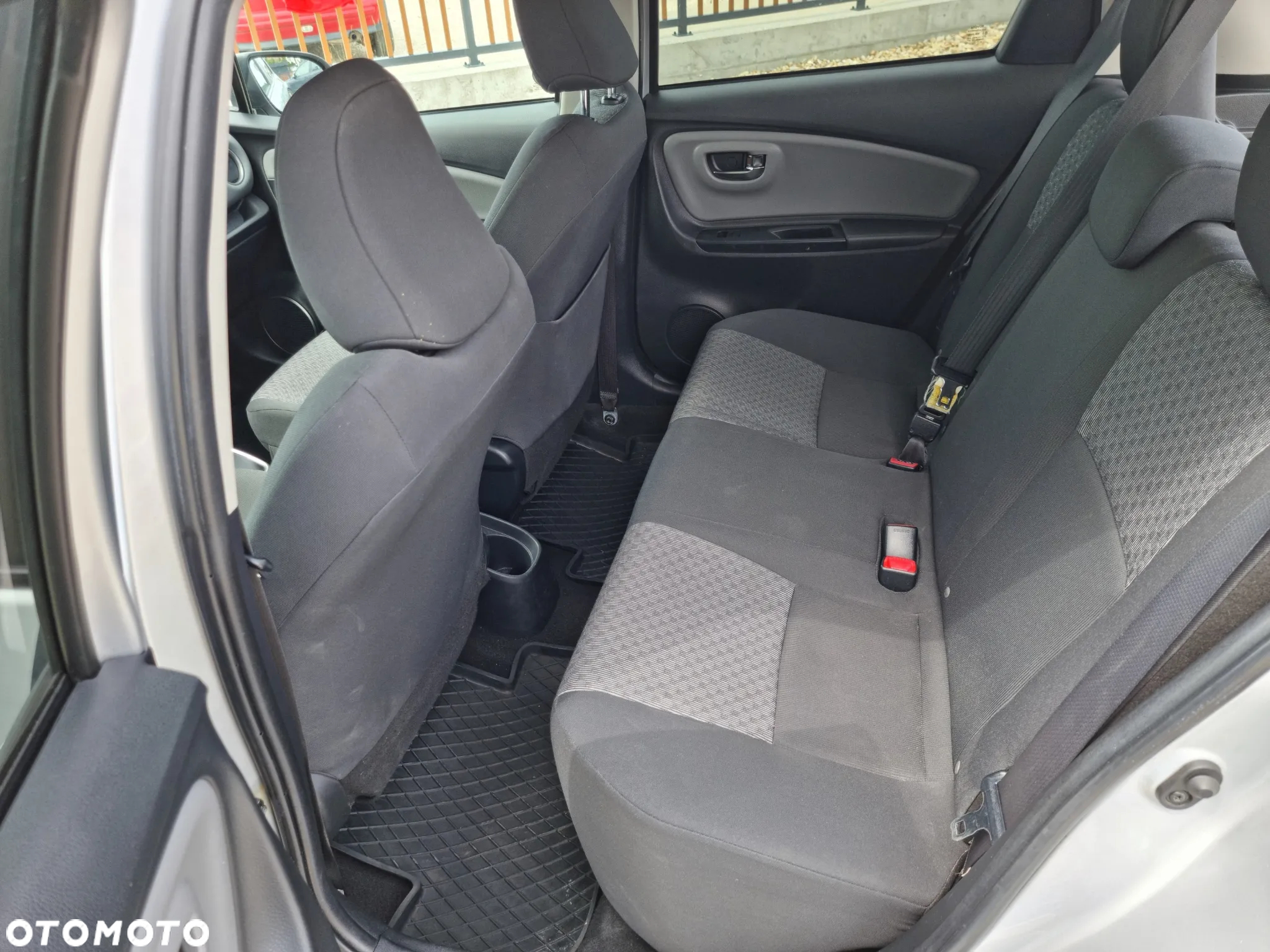 Toyota Yaris - 20