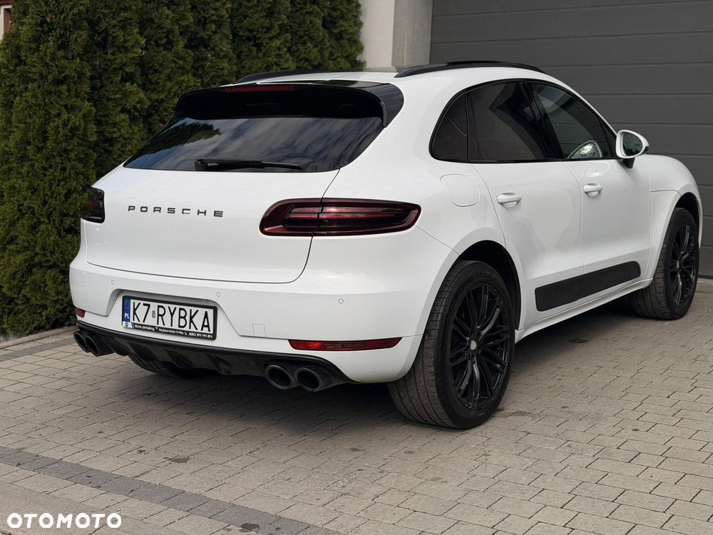 Porsche Macan Standard - 2