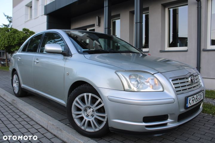 Toyota Avensis 1.8 VVT-i Luna - 23
