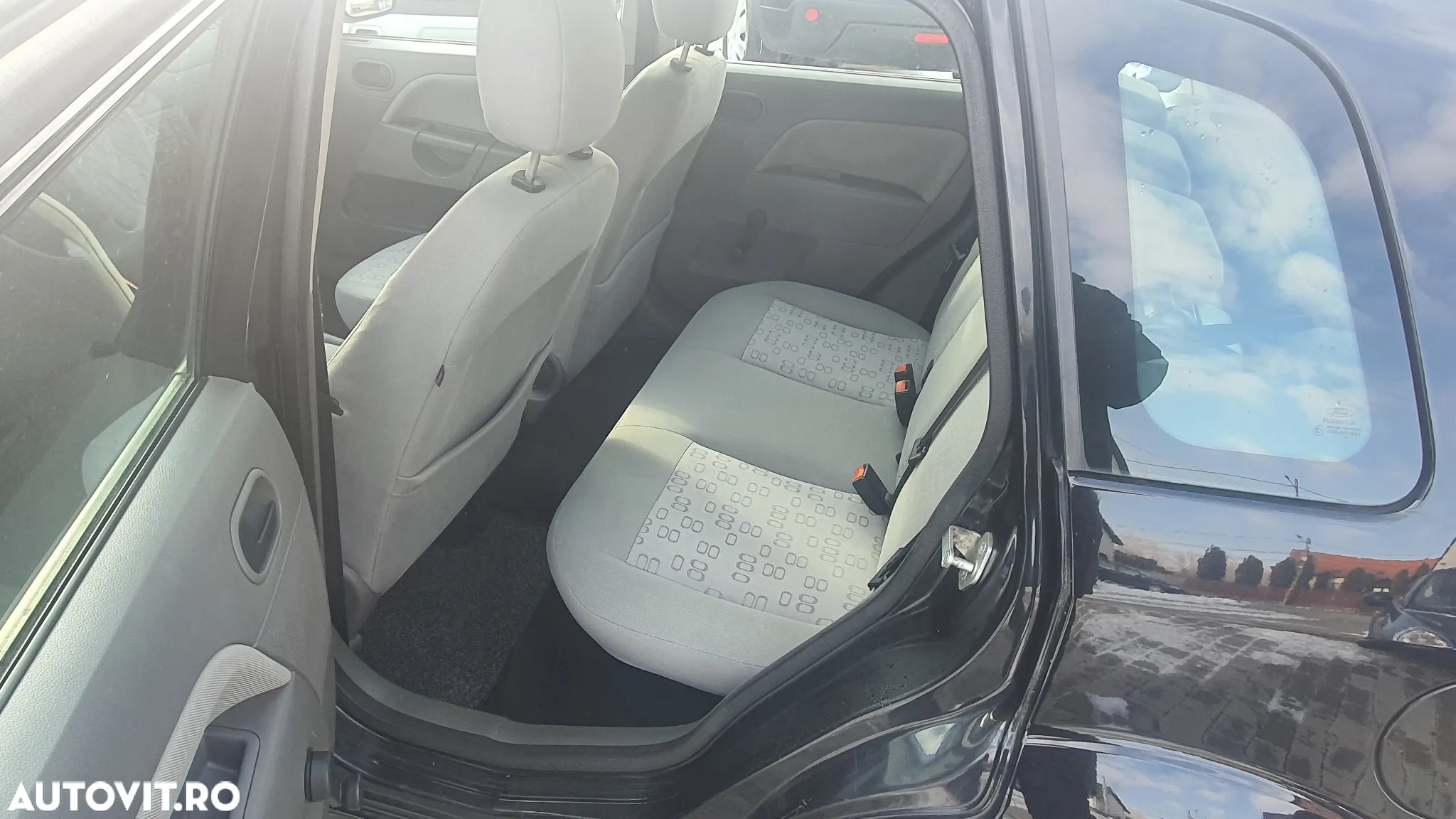 Ford Fiesta 1.25 Trend - 7
