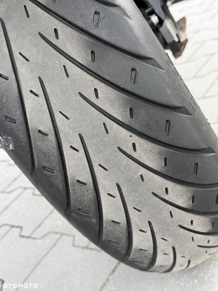 Kawasaki Versys 1000 - 11