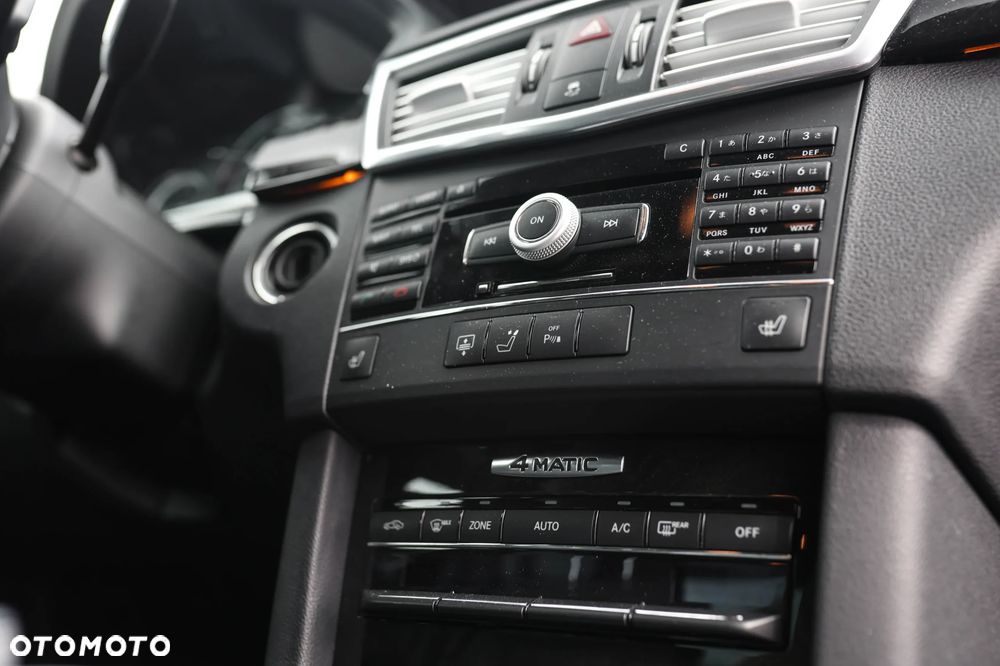 Mercedes-Benz Klasa E 350 4-Matic Avantgarde - 23
