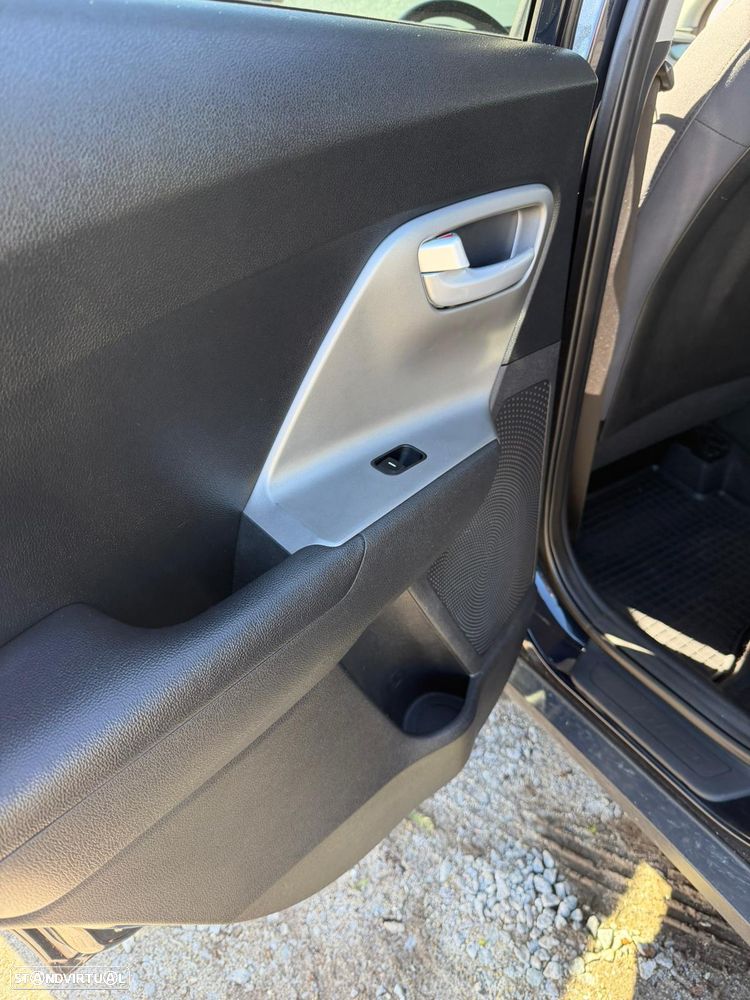 Kia Niro 1.6 GDI PHEV 2WD Aut. Spirit - 8