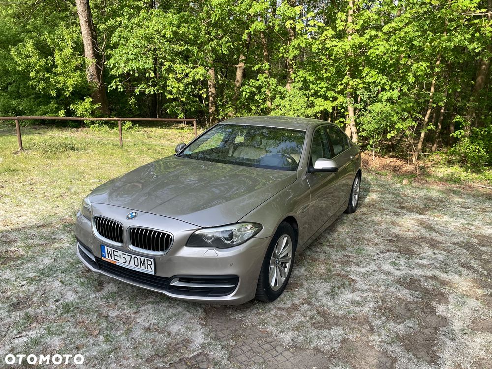 BMW Seria 5 525d xDrive - 1
