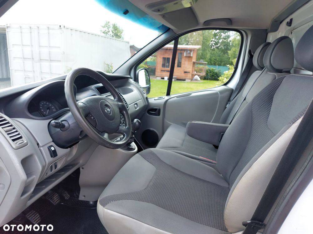 Opel Vivaro - 7