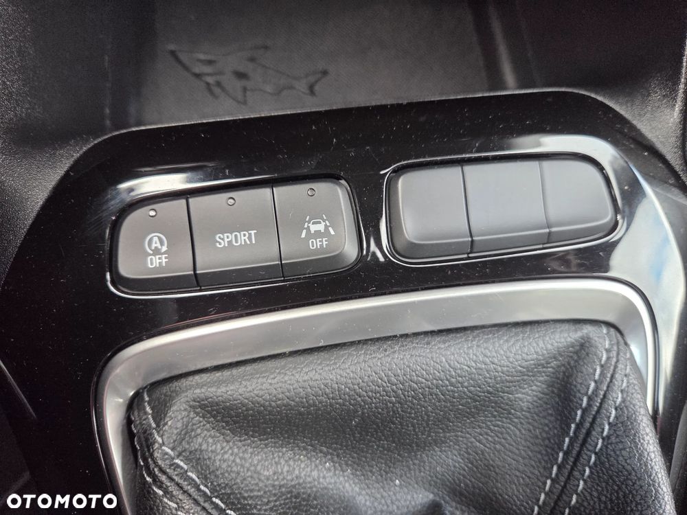 Opel Corsa 1.2 Direct Injection Turbo - 29