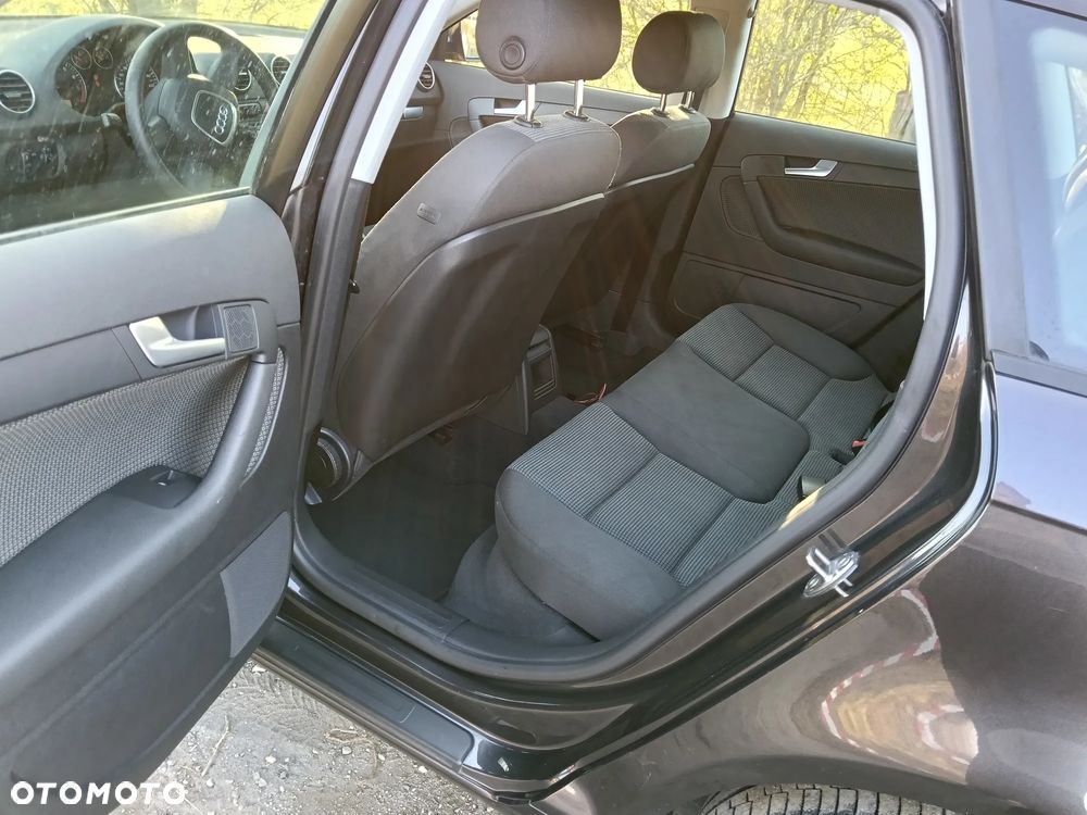 Audi A3 Sportback 1.6 Attraction - 8