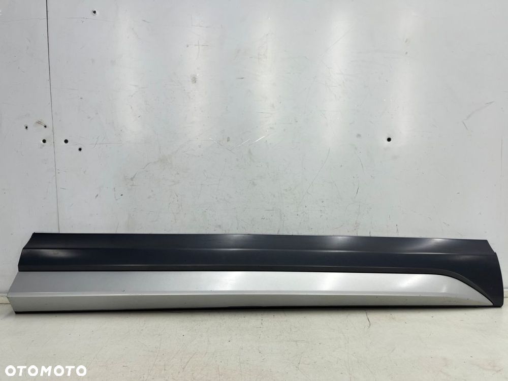 Listwa Audi Q3 I 8u 11-18r. prawa przednia dolna nakładka drzwi boczna prawy przód 8U0853960 - 1