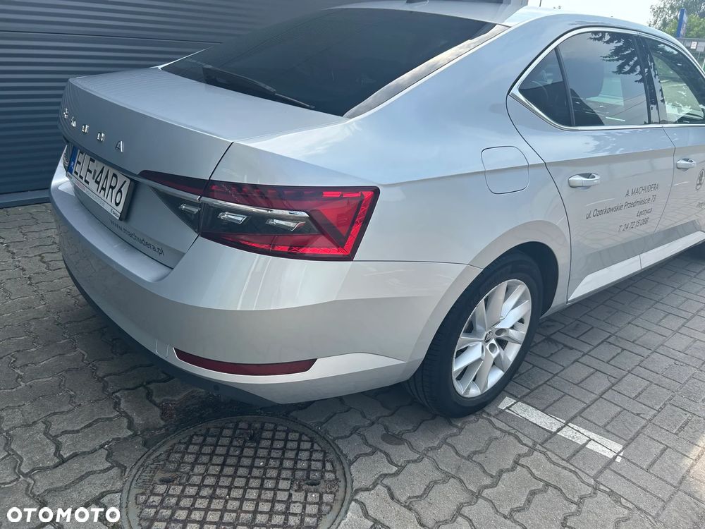 Skoda Superb 1.5 TSI Ambition DSG - 5