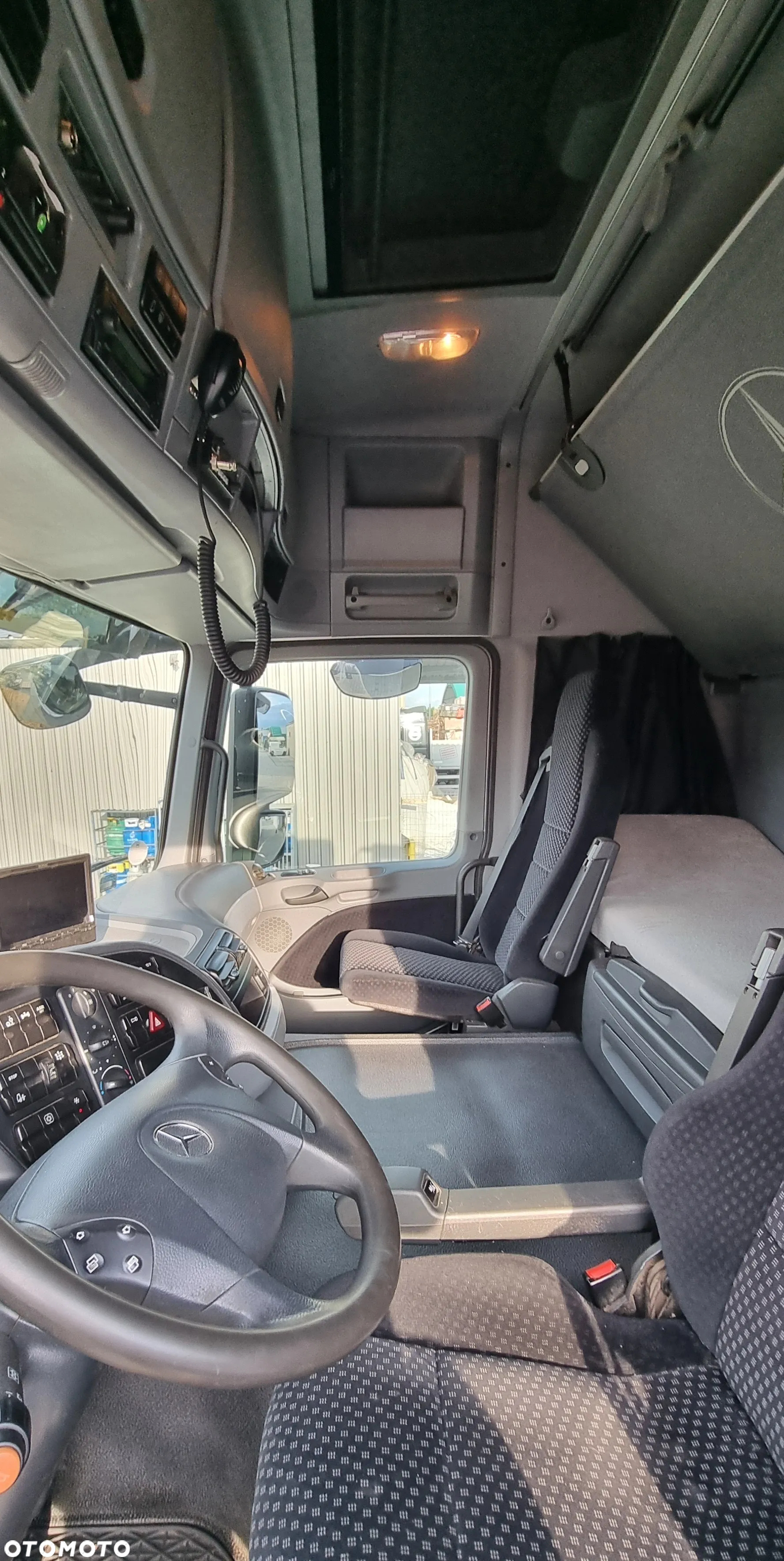Mercedes-Benz 2544L - 13