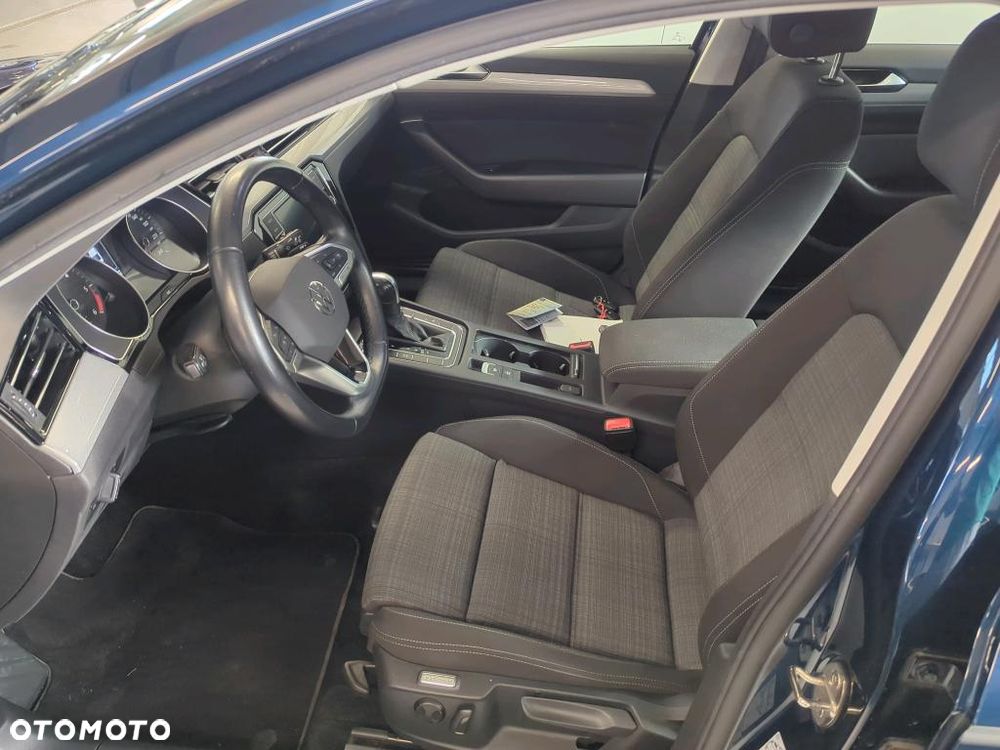 Volkswagen Passat 2.0 TDI EVO Business DSG - 8
