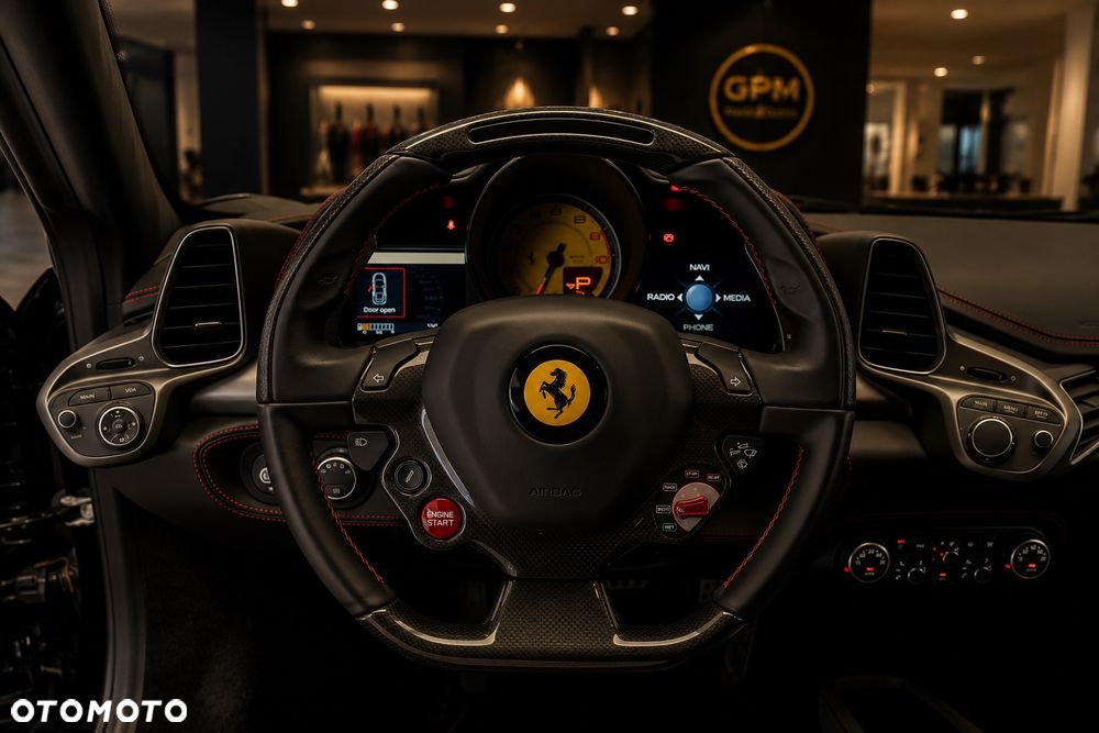 Ferrari 458 Italia - 8