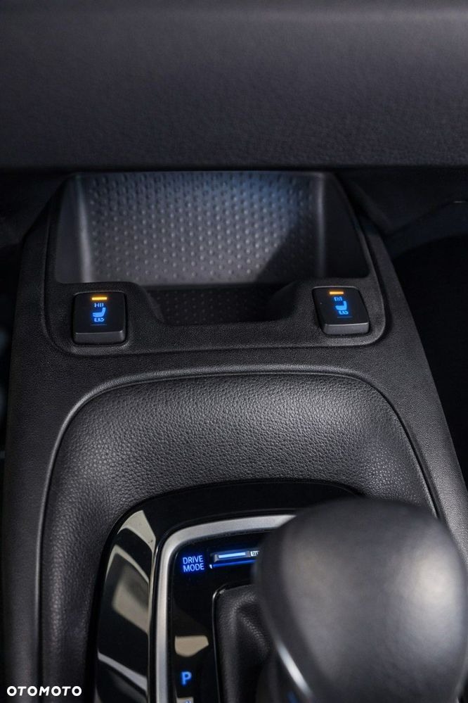 Toyota Corolla 1.8 Hybrid Comfort - 20