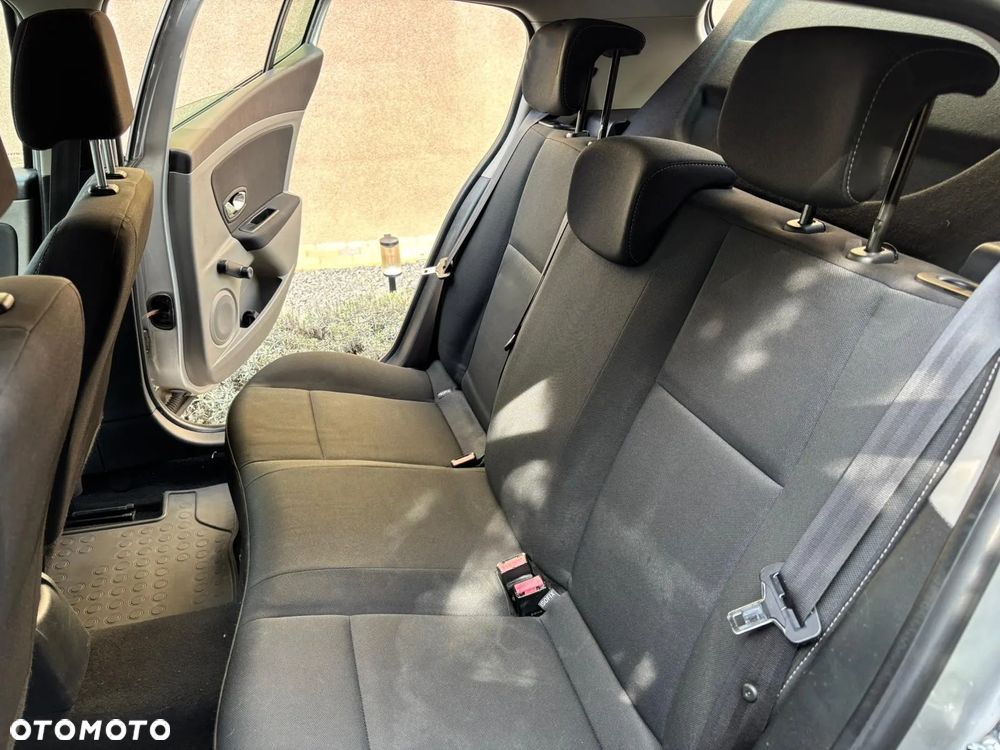 Renault Megane 1.6 16V Generation - 18