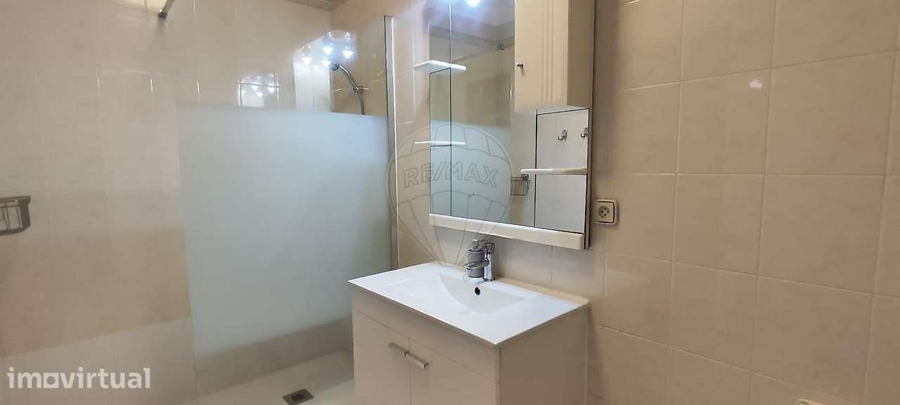 Apartamento T2 para arrendamento - Grande imagem: 2/19