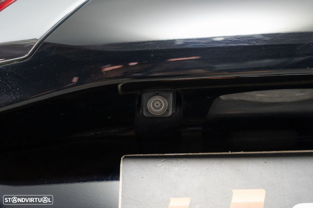 Mitsubishi Outlander - 18