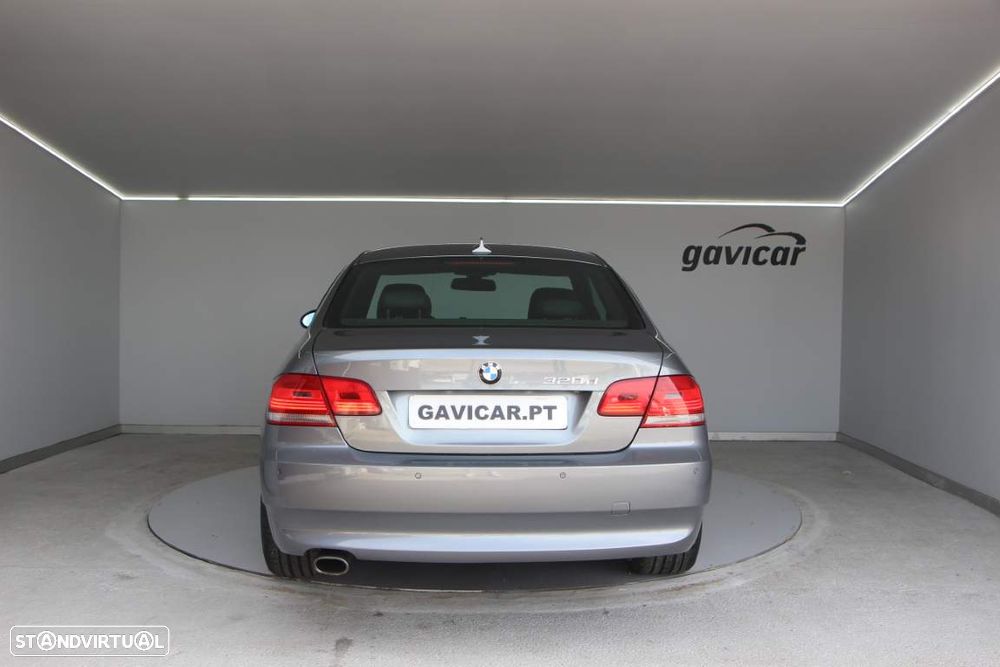 BMW 320 d Coupe - 14