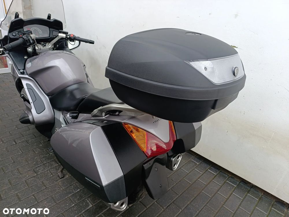Honda ST - 20