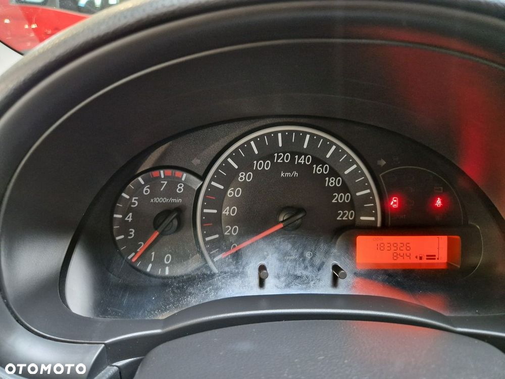 Nissan Micra - 13