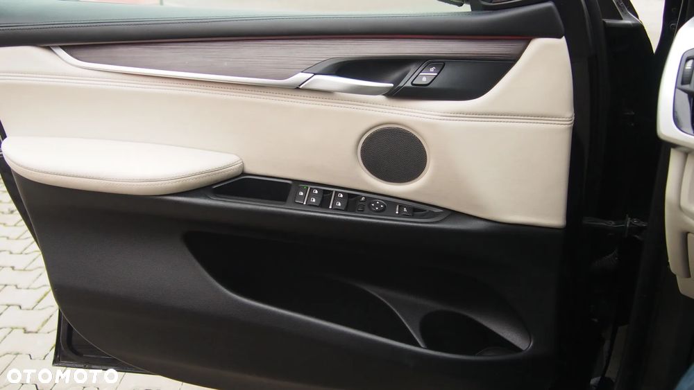 BMW X5 xDrive25d Sport-Aut - 30