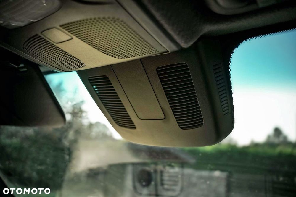 Mercedes-Benz Sprinter - 36