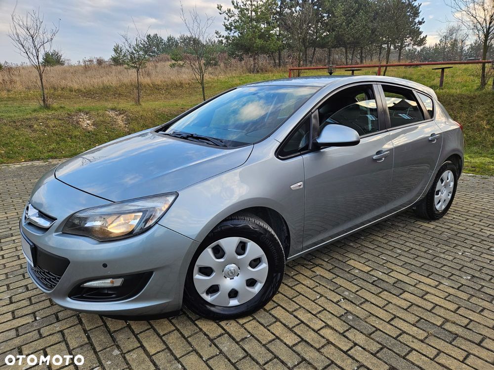 Opel Astra 1.6 CDTI Essentia - 2