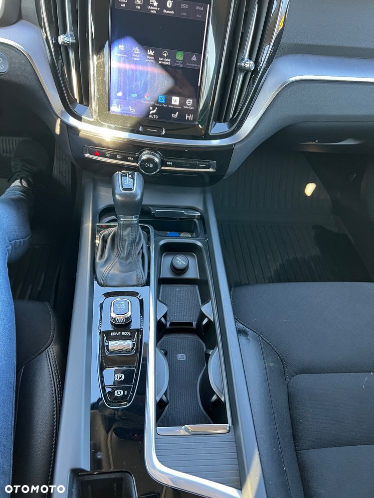 Volvo V60 D3 Momentum Pro - 19