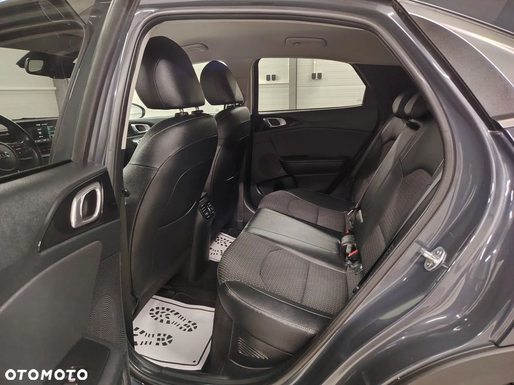 Kia XCeed 1.6 GDI PHEV Business Line DCT - 22