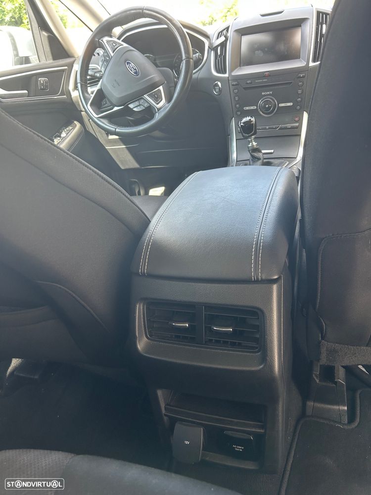 Ford S-Max 2.0 TDCi Titanium - 11