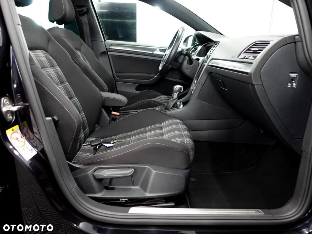 Volkswagen Golf VII 2.0 TDI BMT GTD DSG - 15