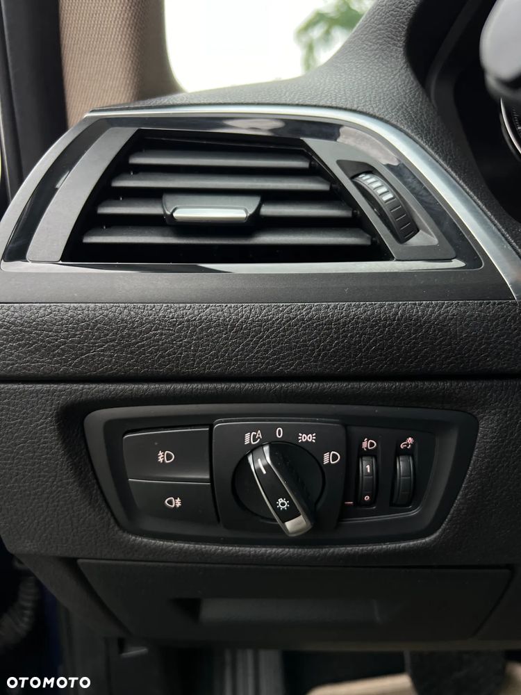 BMW Seria 1 - 30