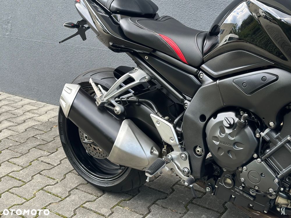 Yamaha FZ - 14