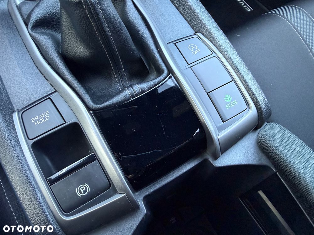 Honda Civic 1.0 i-VTEC Turbo Elegance - 13